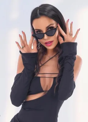 Высокооплачиваемая работа для девушек!